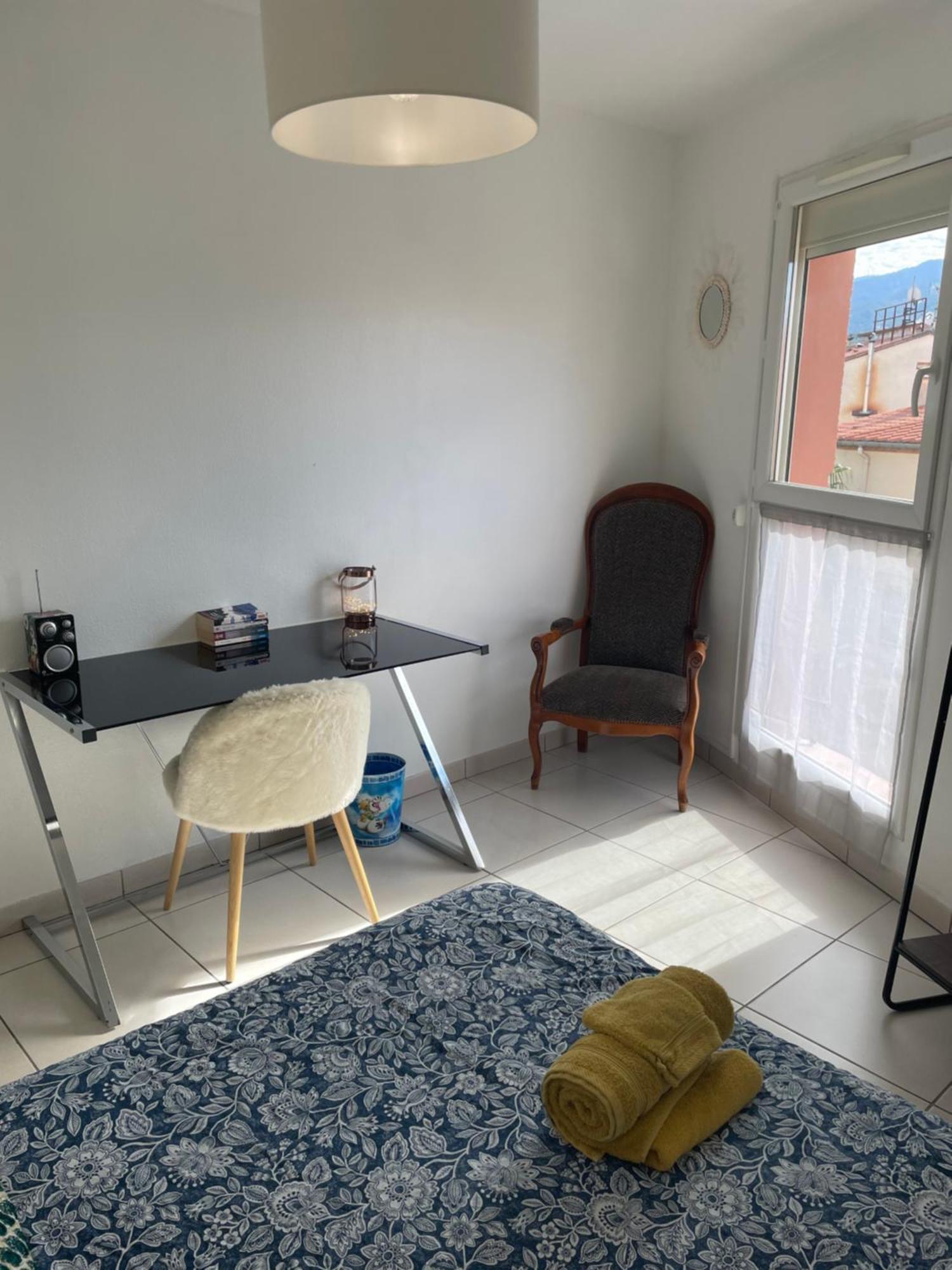 Appartement T3 Climatise,Balcon, Classe 3 Etoiles Le Boulou Luaran gambar